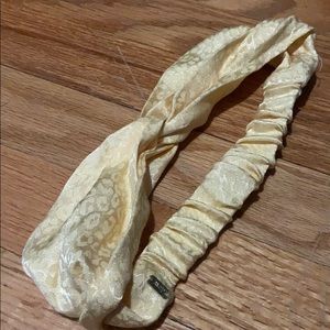 Pale yellow leopard Dew headband